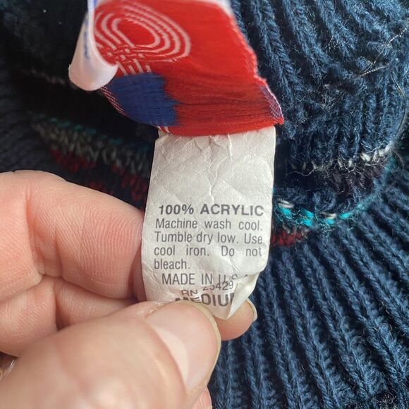 BKI Knits VINTAGE Sweater Mens Medium Blue Red Patterned Eclectic Grandpa USA - Picture 6 of 6